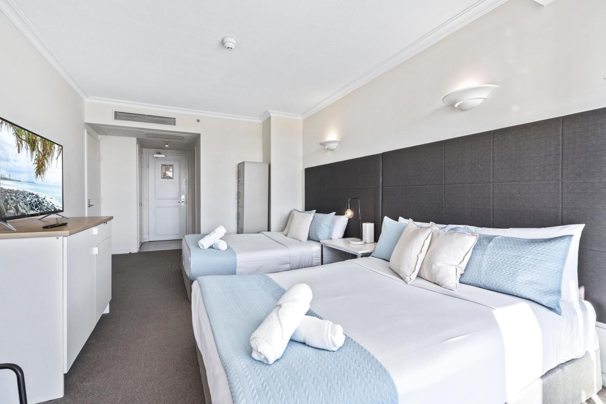 Legends Apartments - Qstay 골드코스트 외부 사진
