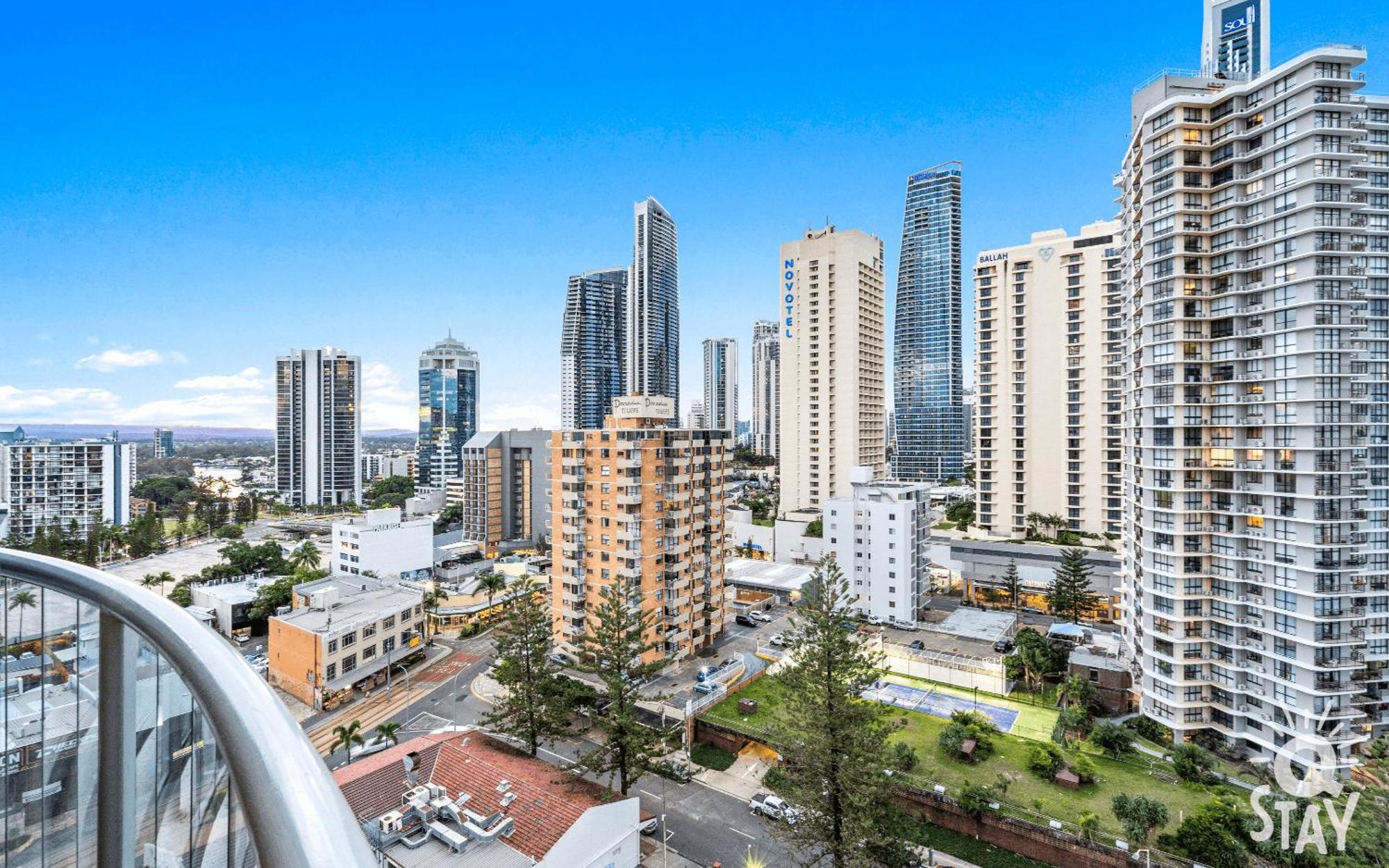 Legends Apartments - Qstay 골드코스트 외부 사진